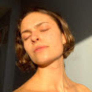 Meet your Posher, Flora